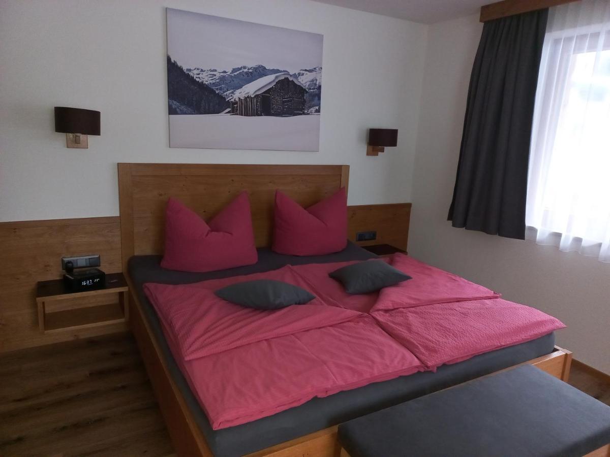 شقة Haus Alpenflora فليرش المظهر الخارجي الصورة